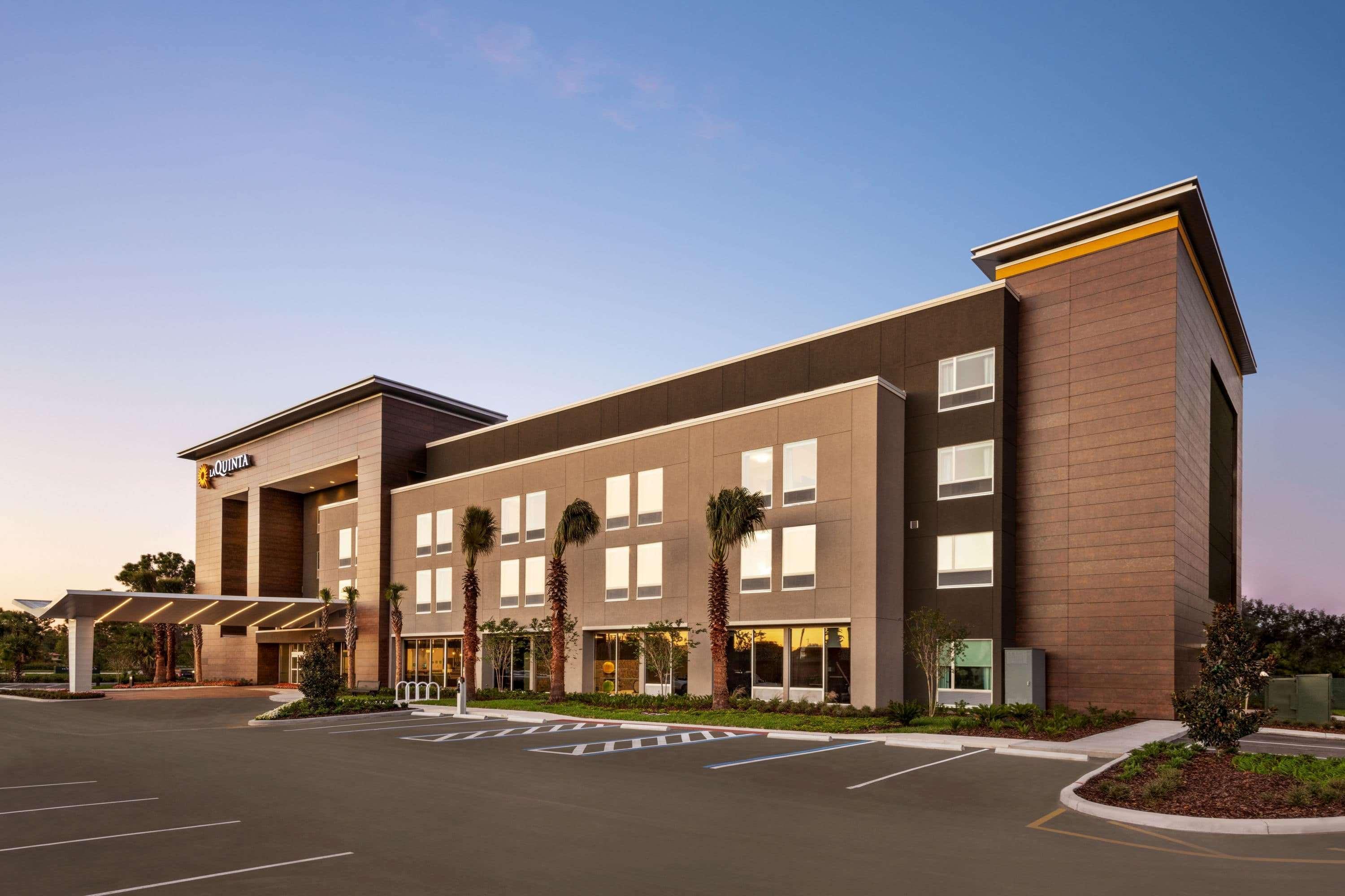 La Quinta Inn & Suites By Wyndham Orlando I-Drive Theme Parks Williamsburg Eksteriør bilde
